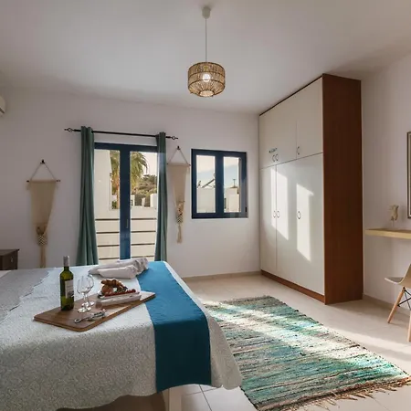 Lira Relax With Aegean Views * Rethymno (Crete)