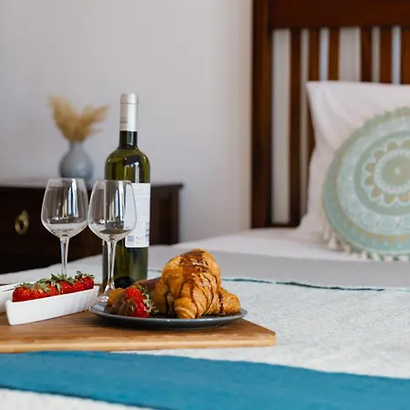 Lira Relax With Aegean Views